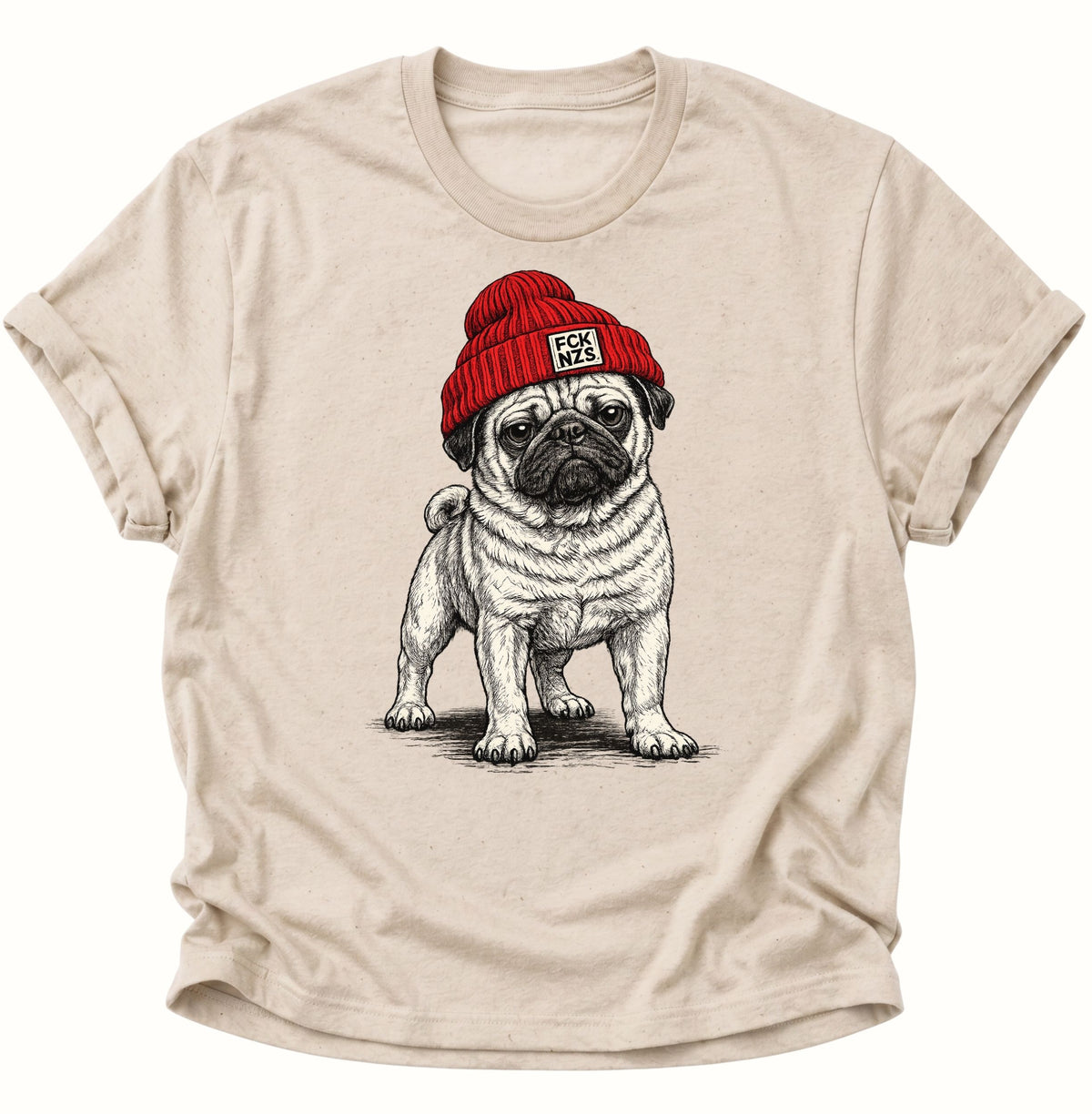 Mops mit Strickmütze gegen rechts Unisex T-Shirt Nature - PINE & RIVER