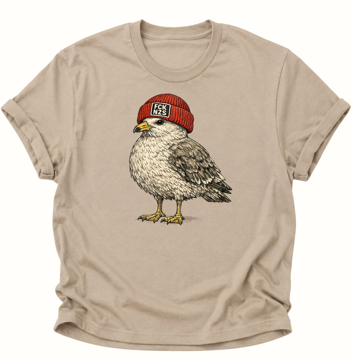 Möwe mit Strickmütze gegen rechts Unisex T-Shirt Sand - PINE & RIVER
