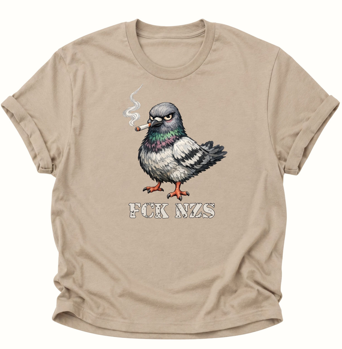 Rauchende Taube gegen rechts Unisex T-Shirt Sand - PINE & RIVER
