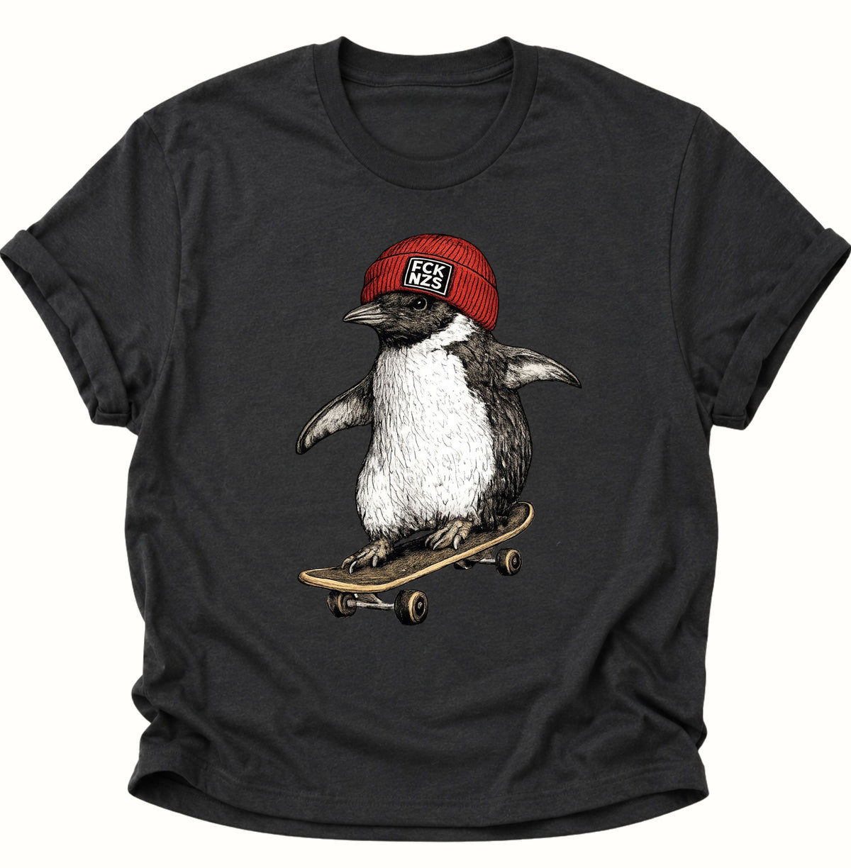 Skateboard-Pinguin gegen rechts Unisex T-Shirt Schwarz - PINE & RIVER