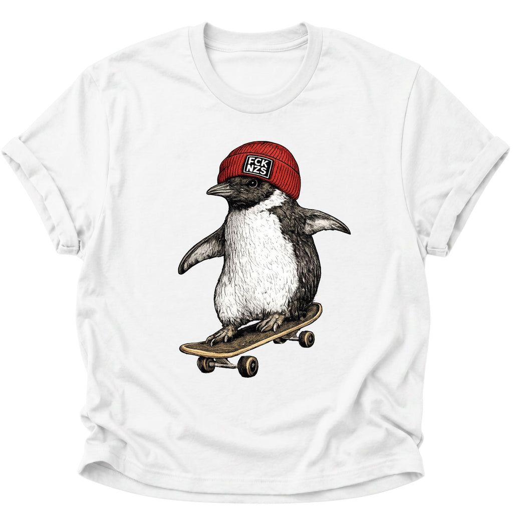 Skateboard-Pinguin gegen rechts Unisex T-Shirt Weiß - PINE & RIVER