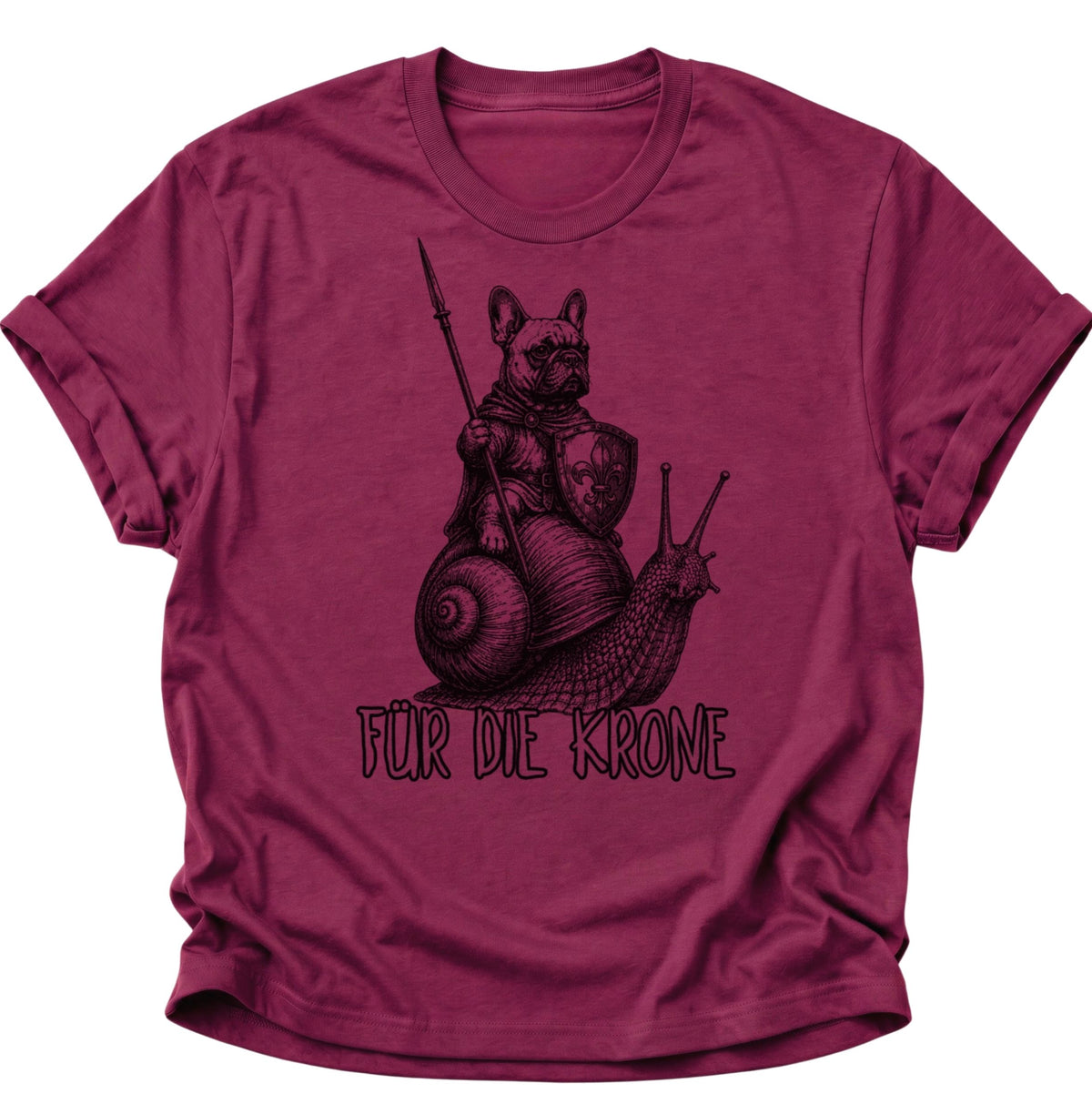 Bulldoggenritter auf Schnecke Unisex T-Shirt Cardinal Red - PINE & RIVER