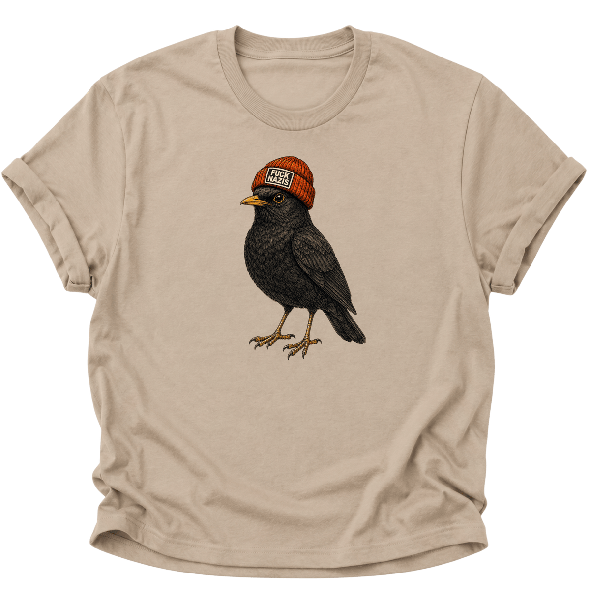 Amsel mit Mütze "Fuck Nazis" Unisex T-Shirt Sand - PINE & RIVER