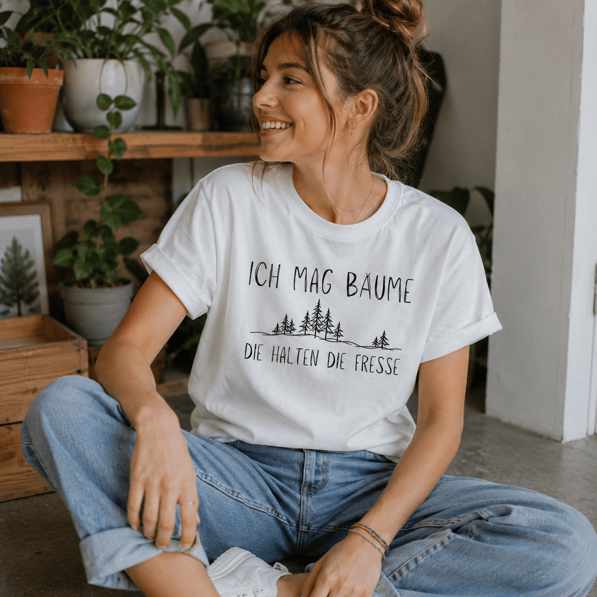 Baumsilhouette Ich mag Bäume Unisex T-Shirt Light Pink - PINE & RIVER