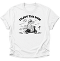 Enjoy The Now Krokodil auf Roller Unisex T-Shirt Weiß - PINE & RIVER