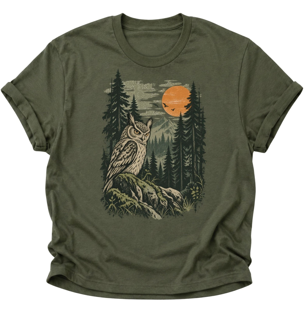 Eule im Wald bei Sonnenuntergang Unisex T-Shirt Military Green - PINE & RIVER