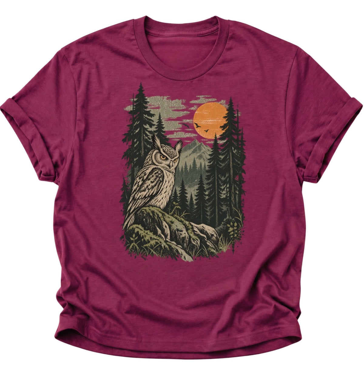 Eule im Wald bei Sonnenuntergang Unisex T-Shirt Cardinal Red - PINE & RIVER