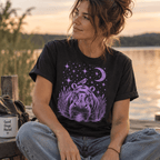 Mystisches Nilpferd Unisex T-Shirt Cardinal Red - PINE & RIVER